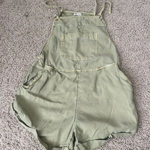 Billabong romper size xs